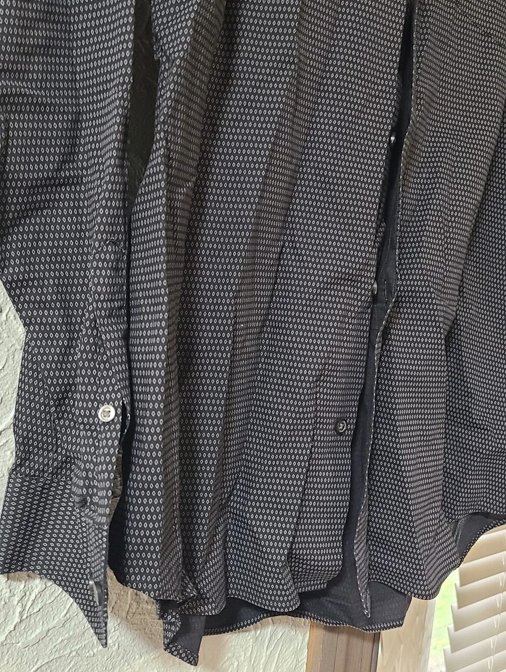 Banana Republic men's long sleeve Micro Pattern button-up shirt